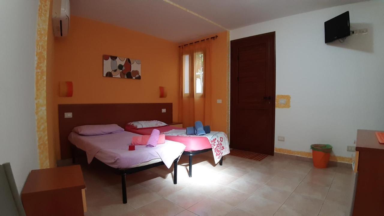 Guesthouse Affittacamere Goloritze Cala Gonone Exterior foto